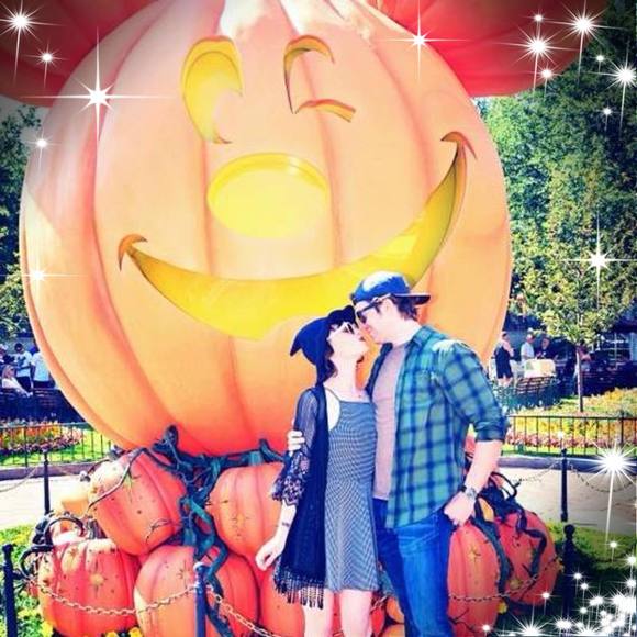 Meet your Posher, Ashleigh - Picture 1 of 1